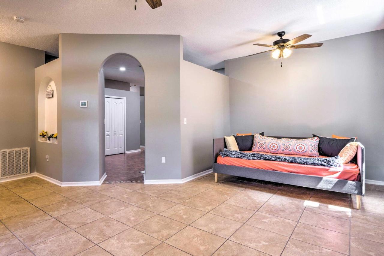 Sunny Clermont Retreat With Pool 12 Mi To Disney! Orlando Luaran gambar